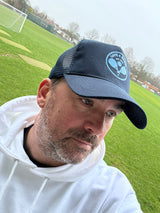 Love4Padelunisex navy blue trucker cap with light blue logo